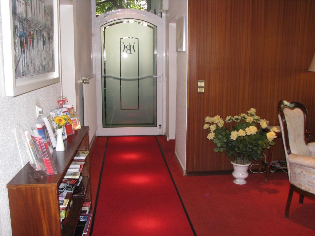 Hotel Haus Bismarck Berlin Bagian luar foto